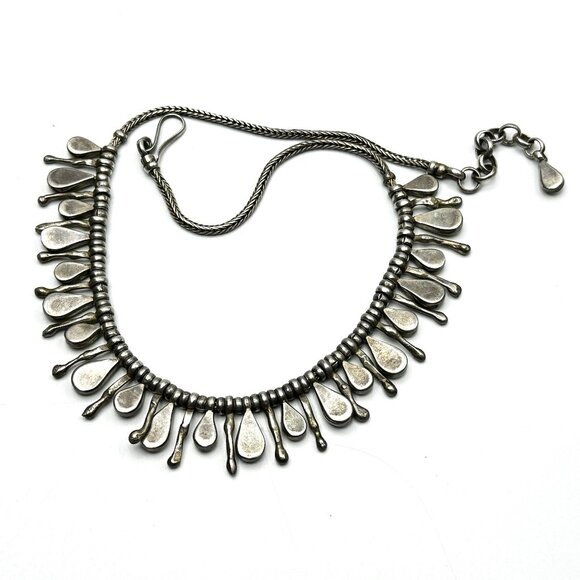 Vintage 1970s-80s Sterling Silver and Golden Mother of Pearl Fringe Bib Necklace - Picture 6 of 12